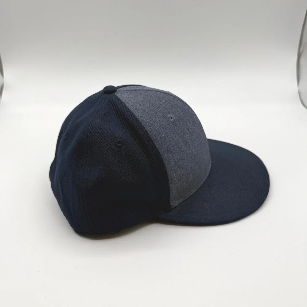 Adidas Golf Hat Men OSFM Blue Heathered Snapback Flat Bill Performance Cap‎